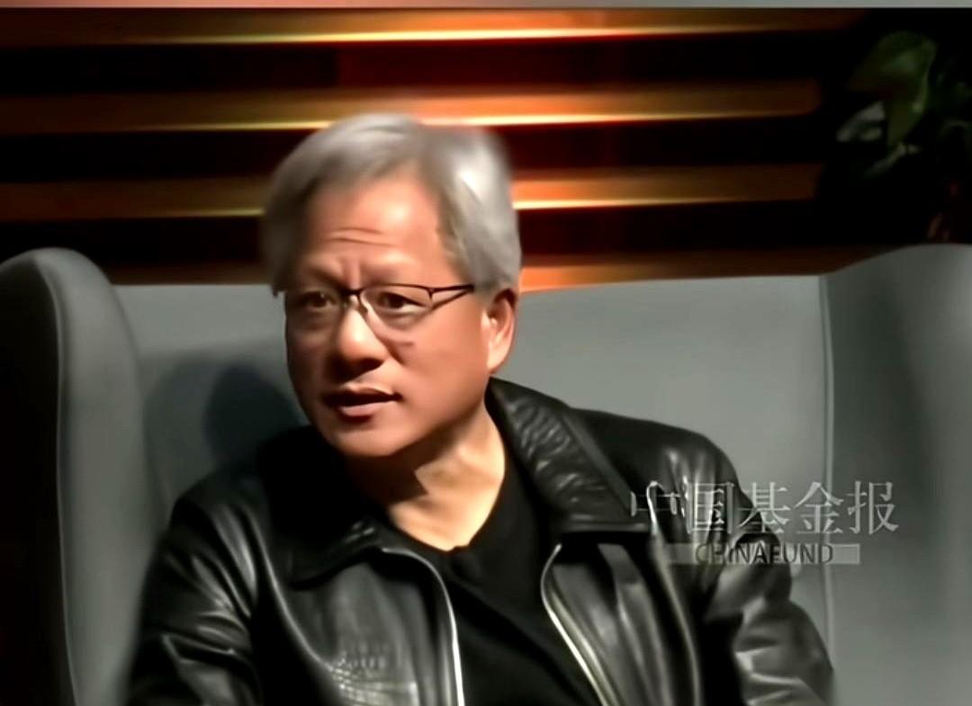 英伟达老板黄仁勋，当着一群天之骄子的面，扔下一句话：你们所有人加起来，扫过的厕所