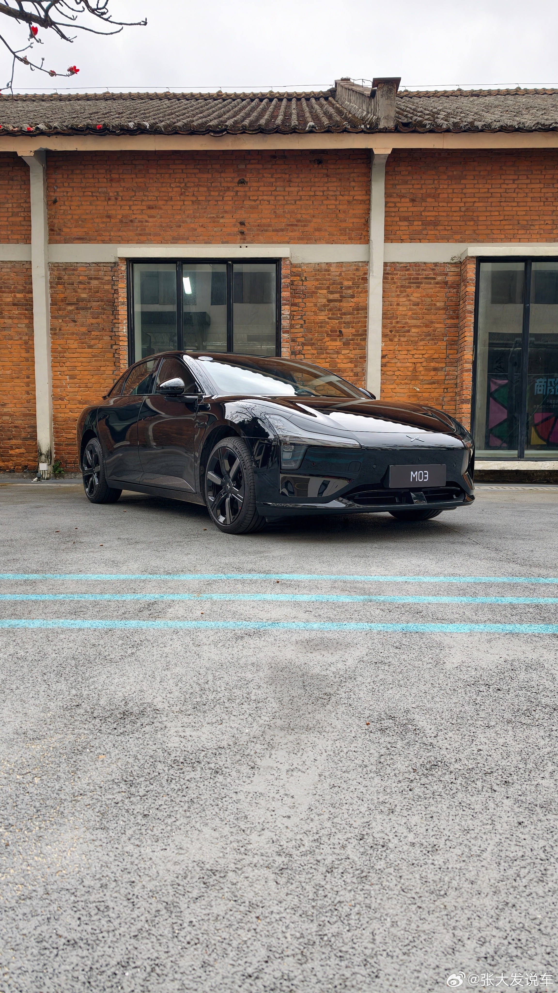 出差整一周，今天总算收尾，下午回家咯～南方这季节不冷不热，天气舒服得很。新mon