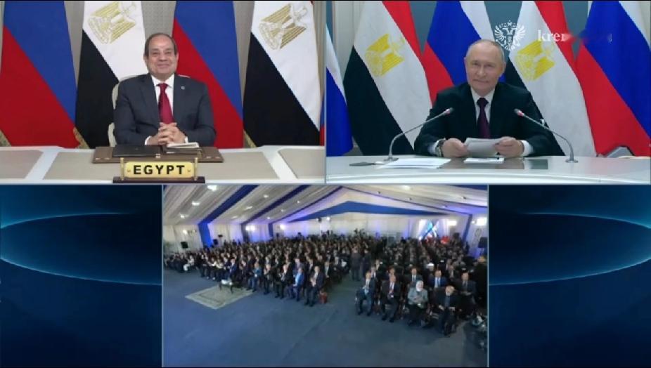 埃及El Dabaa核电站第一发电机组反应堆容器安装仪式

俄罗斯总统弗拉基米尔