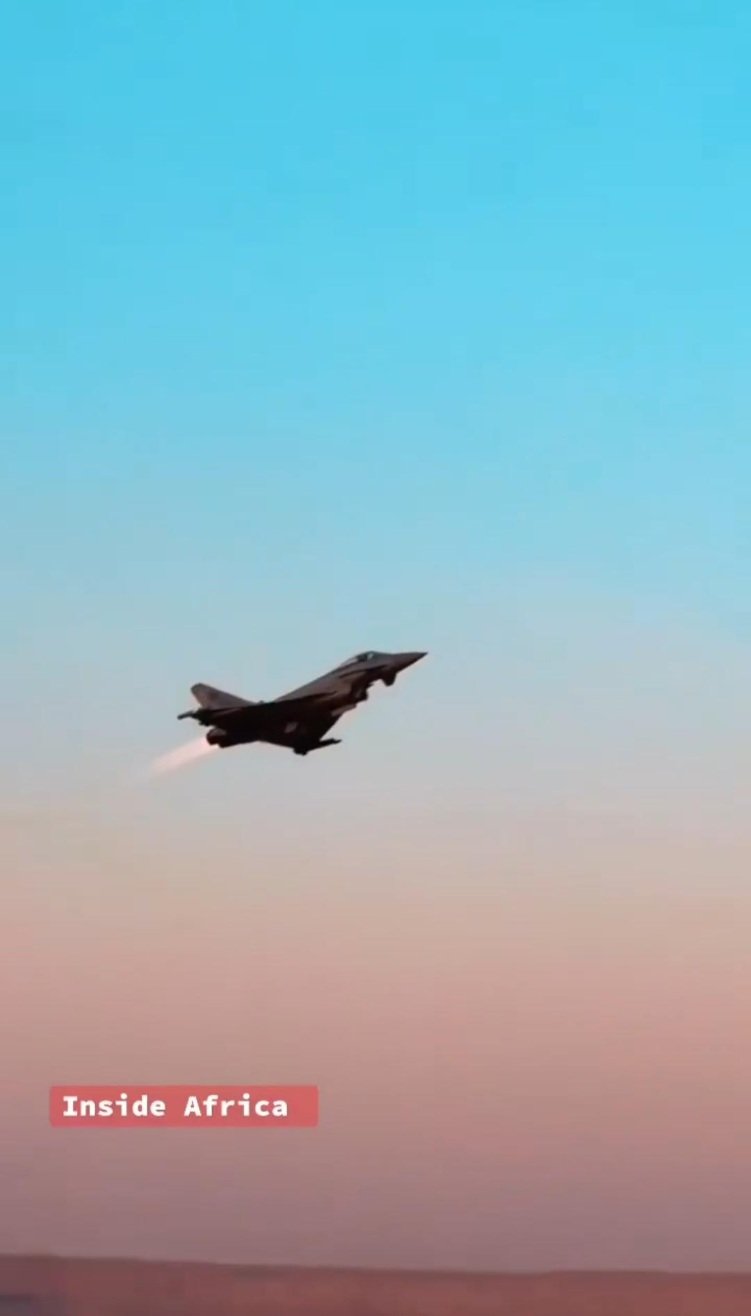 以色列 F-16 与 F-35 战斗机确认出现在索马里兰贝尔贝拉空军基地。

有