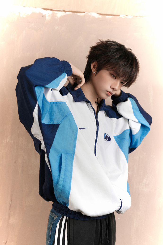 张子墨演出顺利 张子墨南宁音乐节彩排照