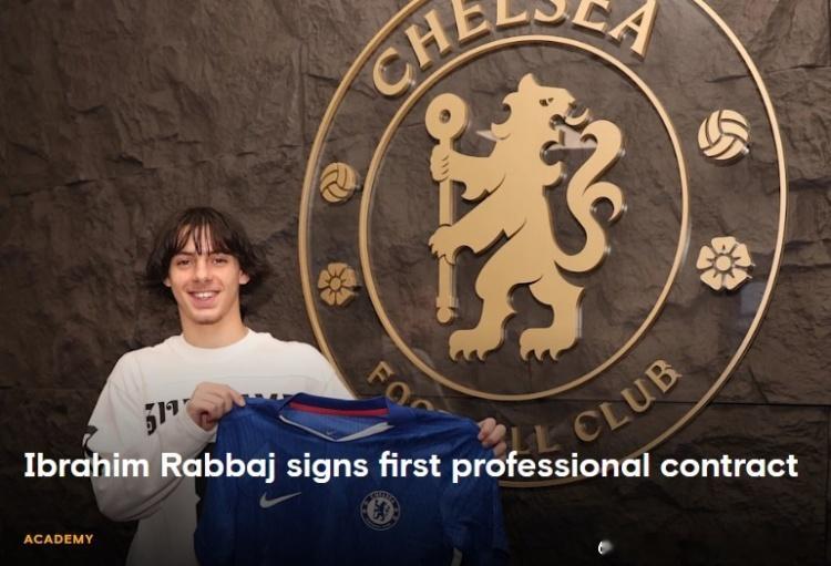 1月20日 切尔西官方宣布，球队与青训攻击手易卜拉欣·拉巴吉签下其个人首份职业合