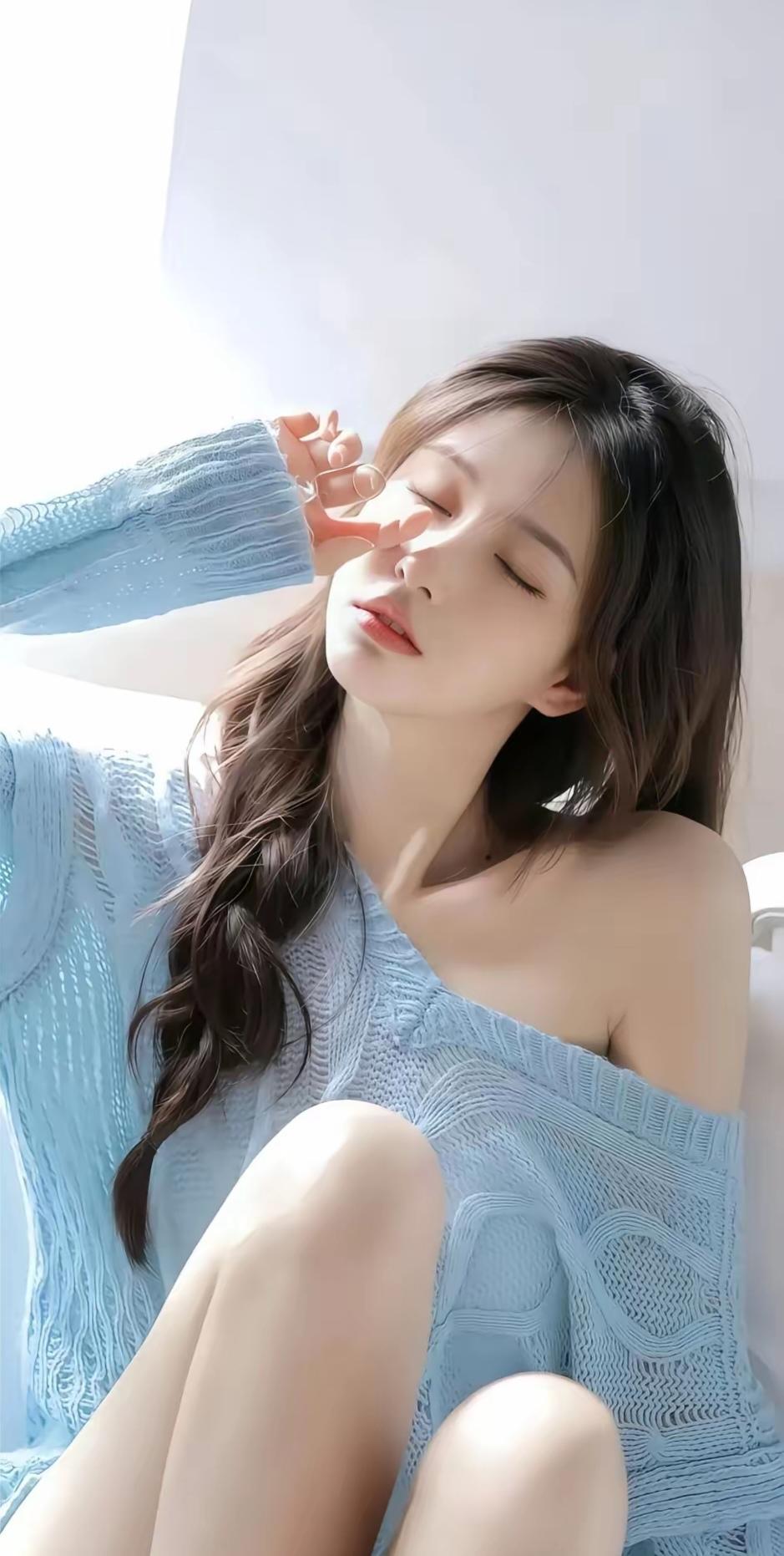也许坚持不结婚的人，
才是最适合结婚的人。
因为，
他们把人当人，
把婚姻当婚姻