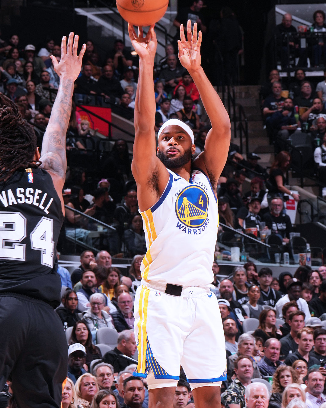 穆迪19分，3助攻，3篮板。