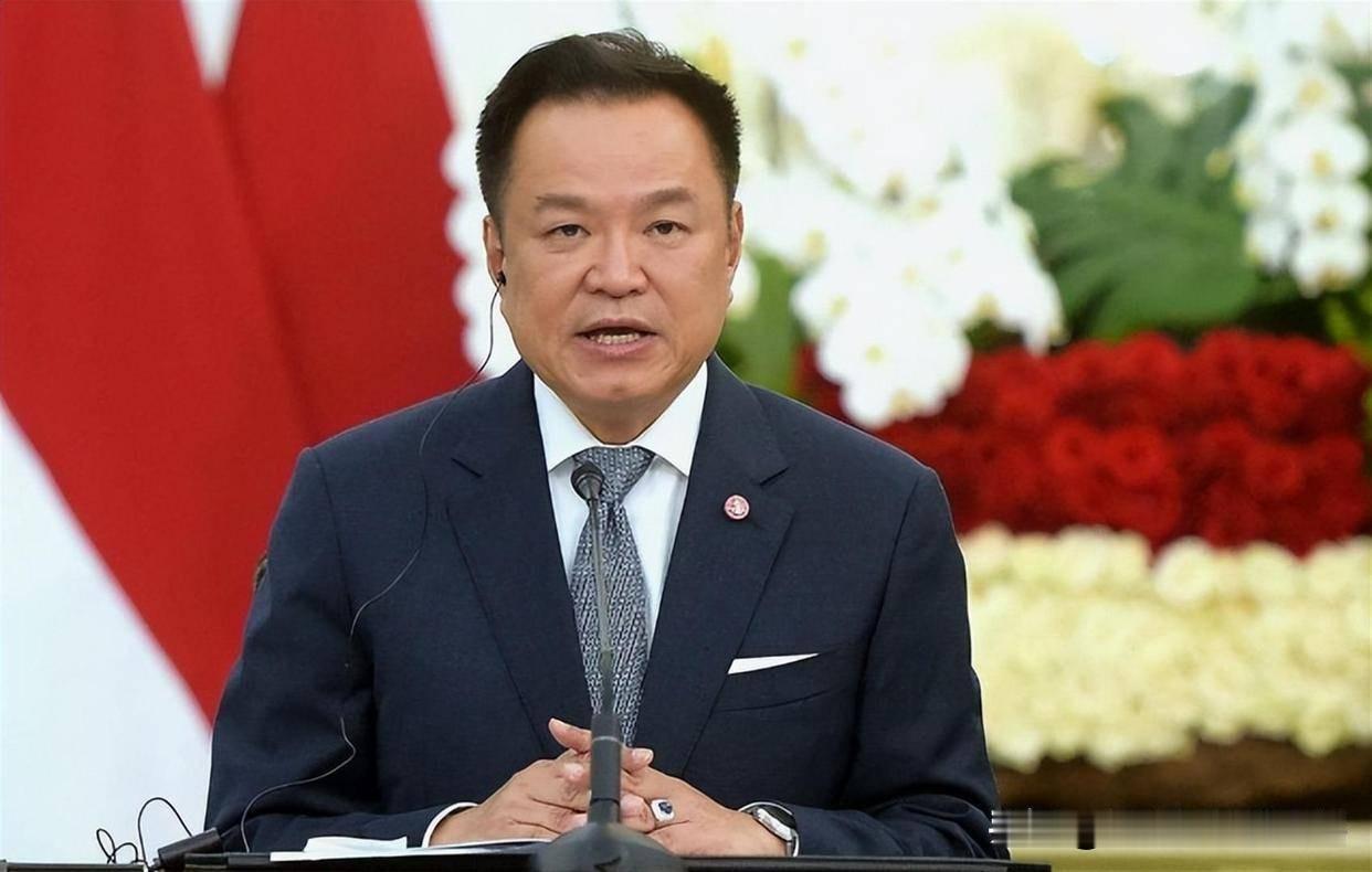 9月17日，泰国总理兼内政部长阿努廷在内政部工作会议上部署全国执法行动，意思就是