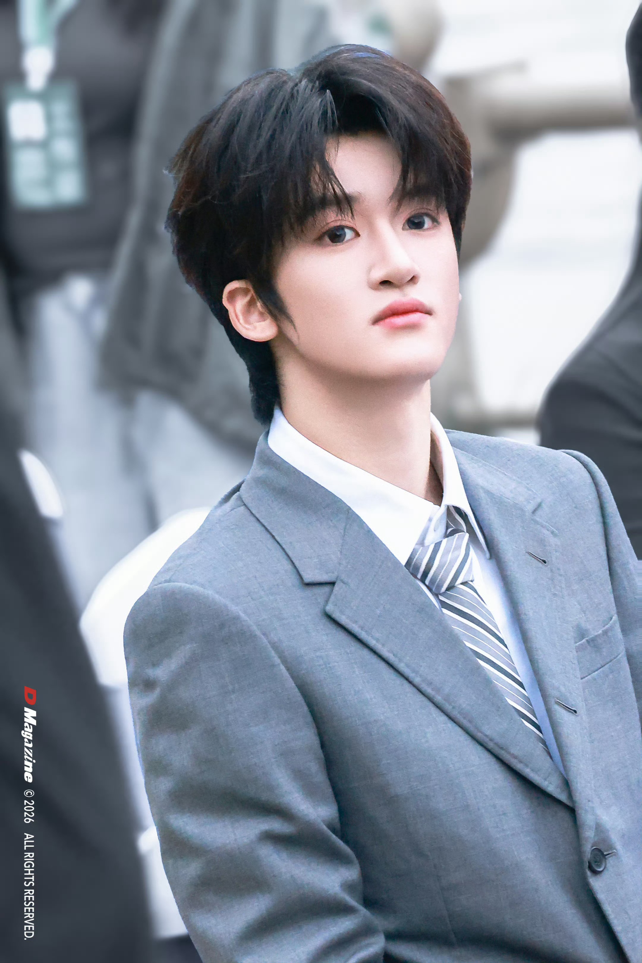 邓佳鑫家站姐出图，好帅的吧邓佳鑫亮相北京国际电影节红毯