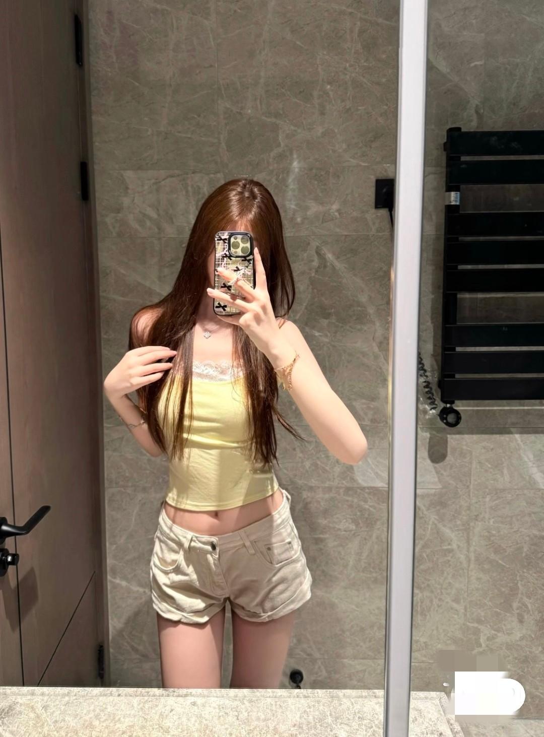 自拍你喜欢哪一种气质的美人? 今日份甜妹分享穿搭 谁爱甜妹呀