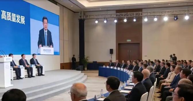 一回国，高市早苗就收到“天大坏消息”，日方气坏：中国凭啥如此对我们？

高市早苗