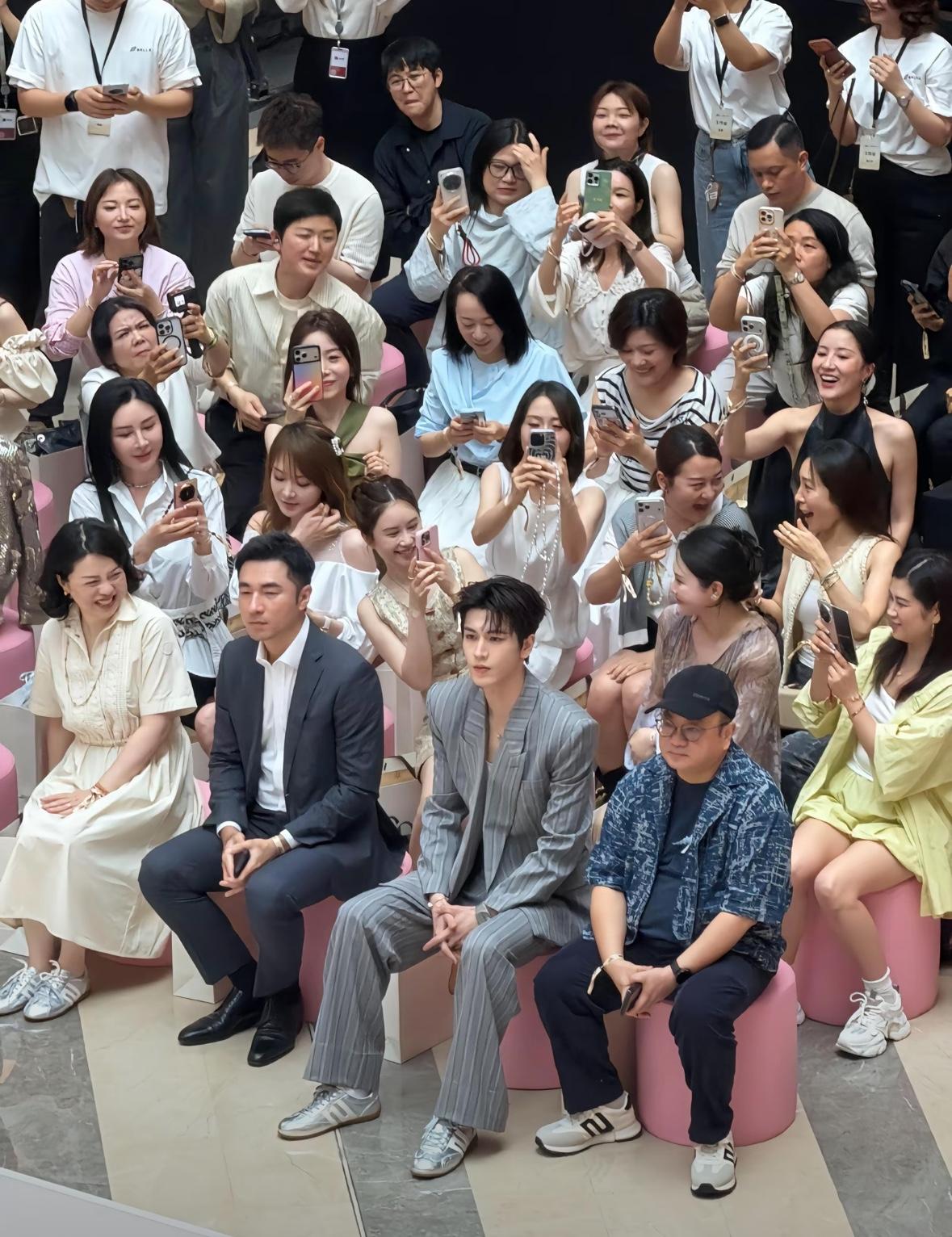 目前为止，你悟出的最大道理是什么？
来，看看网友们怎么说？

1.葡萄🍇: 我