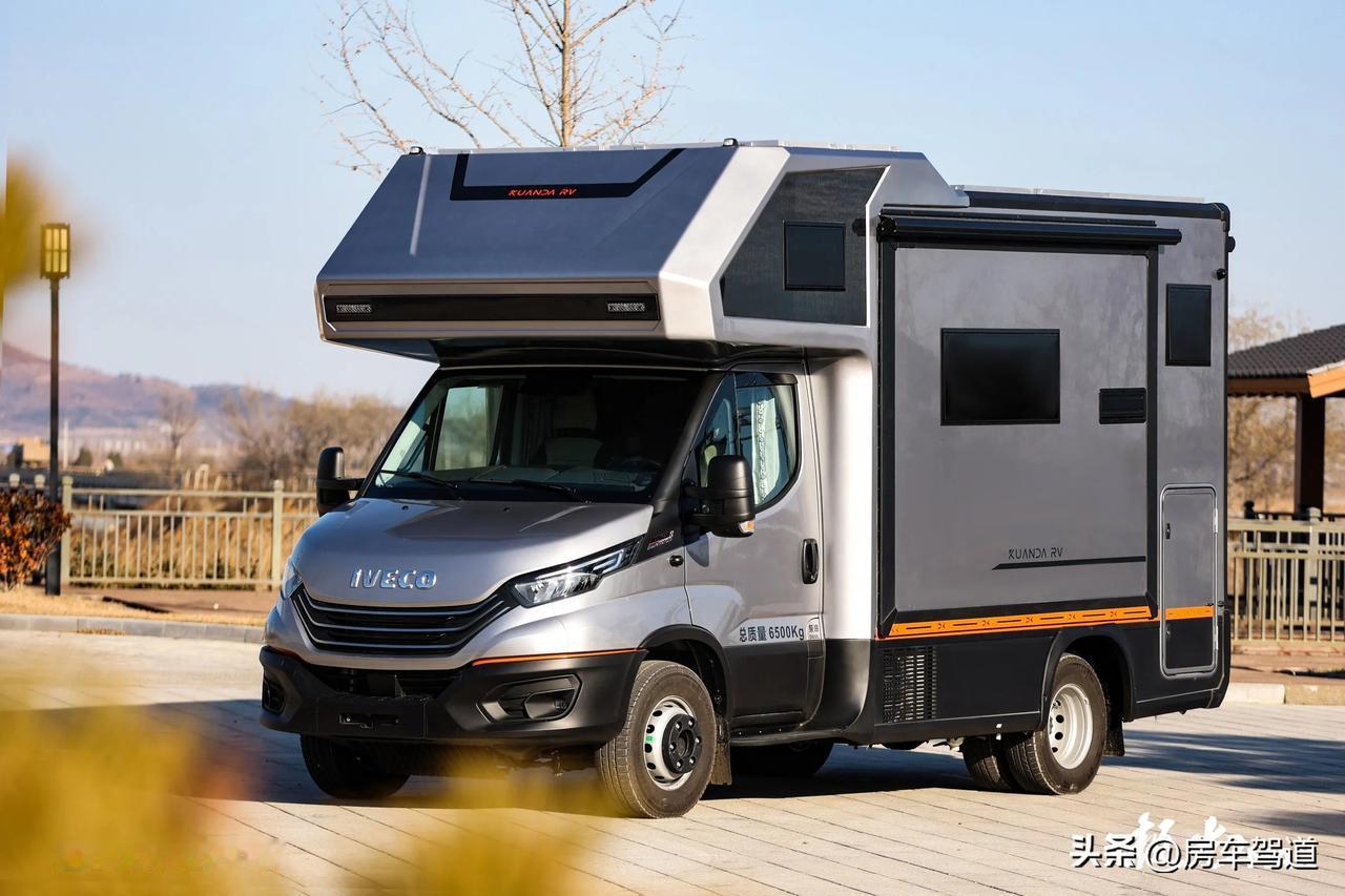 山川不语·河流静淌
追寻极致的浪漫与自由
宽大极光MAX