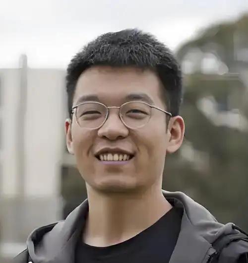 美国放走DeepSeek，让“钱学森”再次回国？美国一哈佛教授曾经曝出惊人事实：