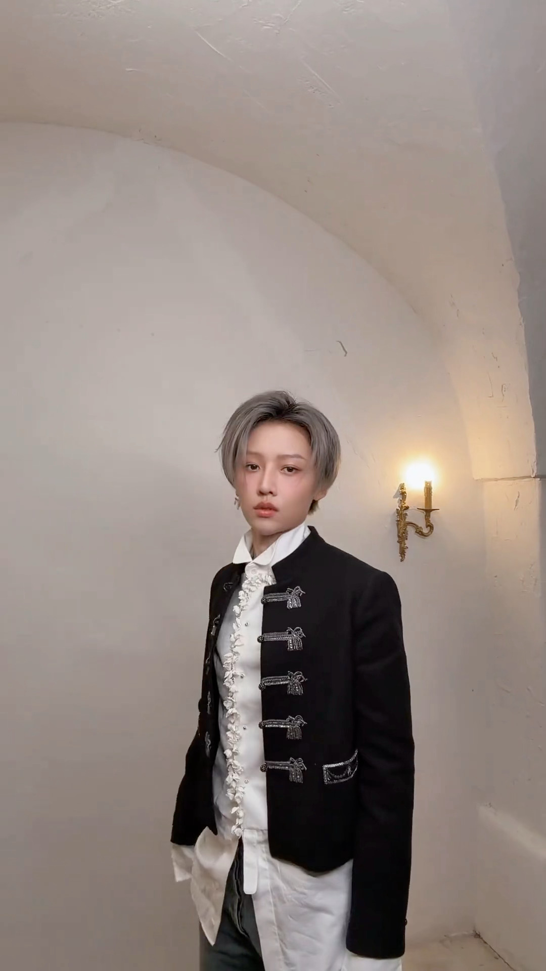 刘雨昕更新视频，女舞一带着她的popping来啦，好爽的卡点，太会跳了