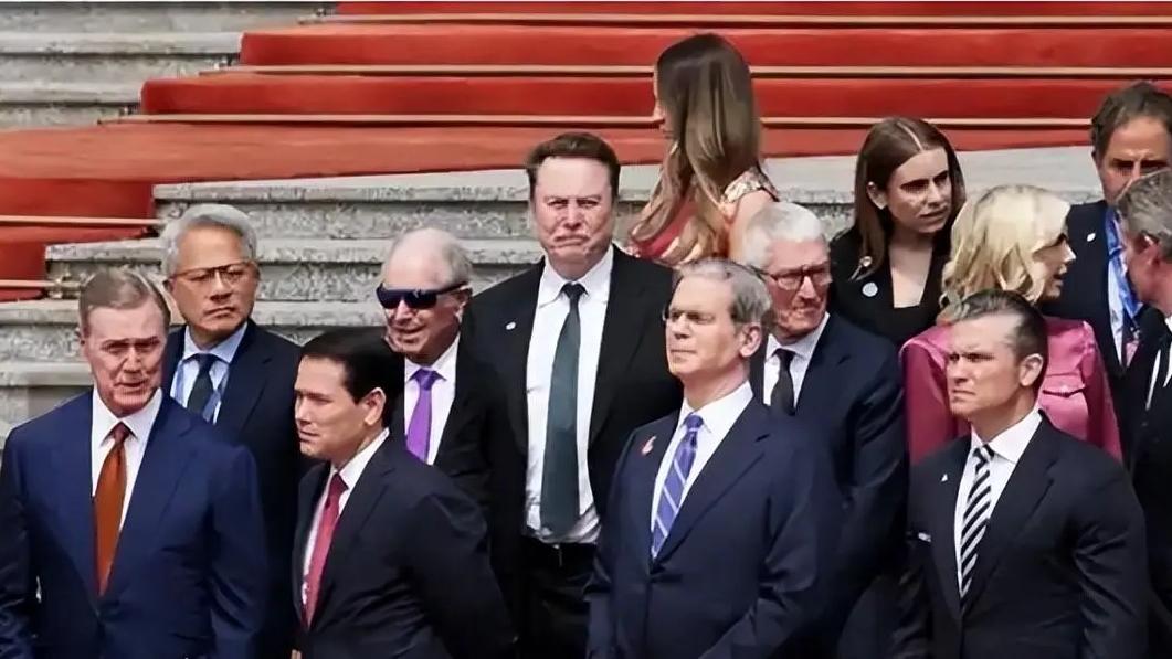 西方滤镜彻底破碎！美媒访华，亲眼看见真实的中国
 
长期以来，西方媒体带着偏见与