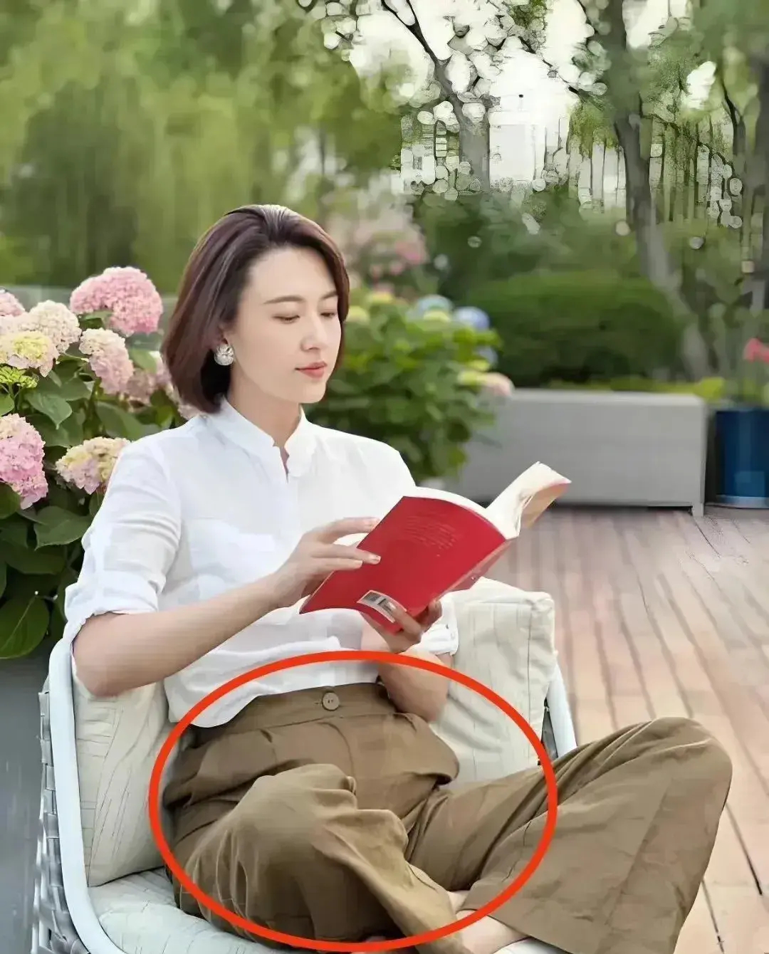 姐妹们，快避雷这种裤子！一坐下鼓包明显，好像有个大肚腩 
