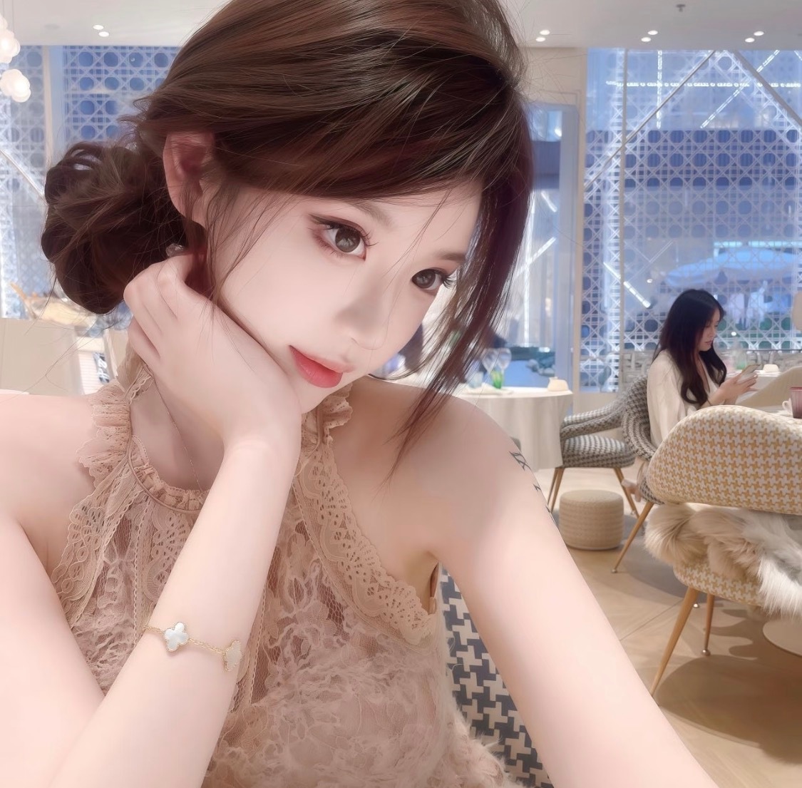 𝙒𝙚𝘾𝙝𝙖𝙩千金风女生头像｜小众｜温柔大方｜女头｜高清 | 纯欲风 