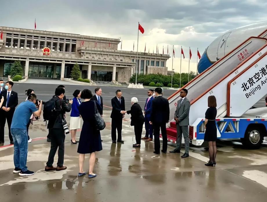 耶伦今天开启访华之旅

美国国务院发布最新三级旅行警告，

建议美国公民重新考虑