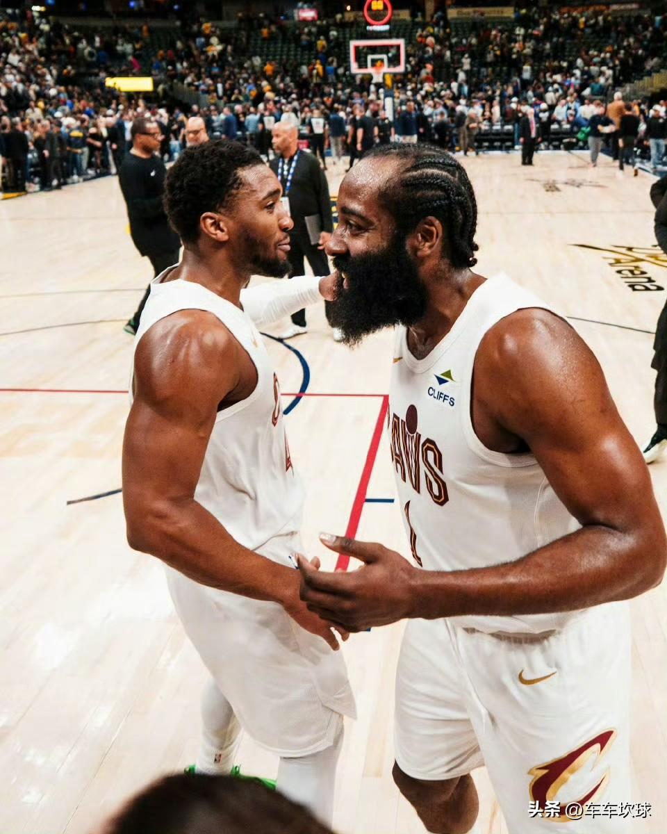 骑士队现在的关键球可以让哈登和米切尔轮流攻击[机智]

骑记Chris Fedo