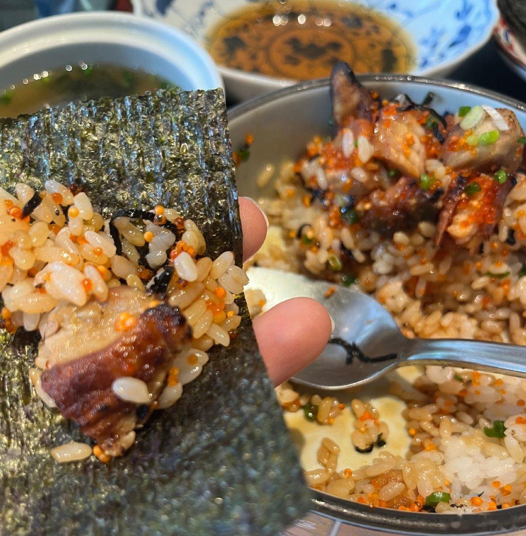在我身上为什么从未发生过因为天气炎热而食欲不振的事？凹。因为可能稍有不振我就喝藿