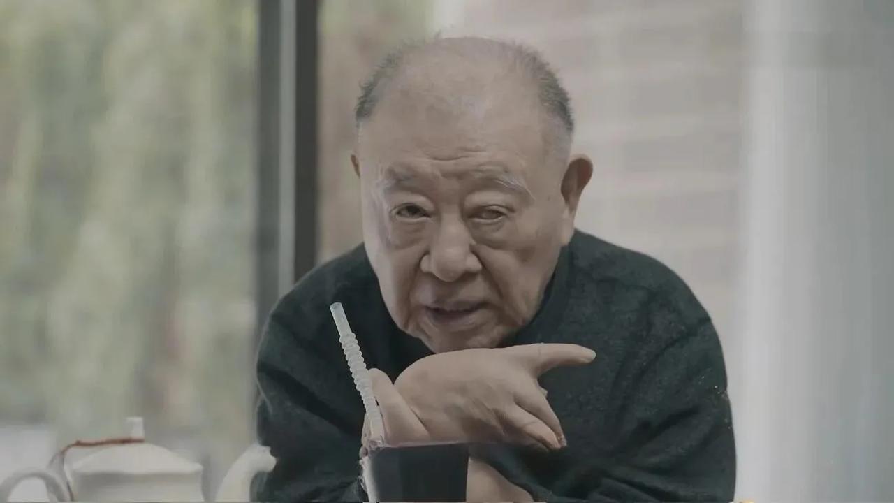 作为一名美籍学者、国民党官僚后裔，他是否深入调查过新中国农村的真实状况？其固有的
