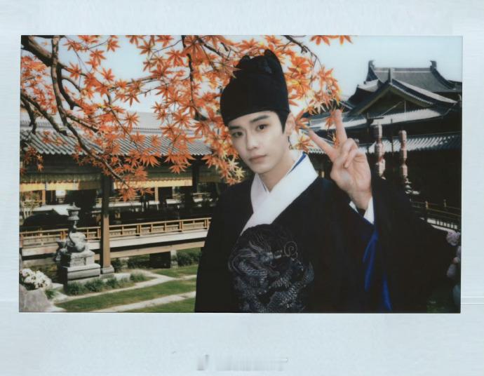 何与萧靖西拍立得📷期待萧靖西