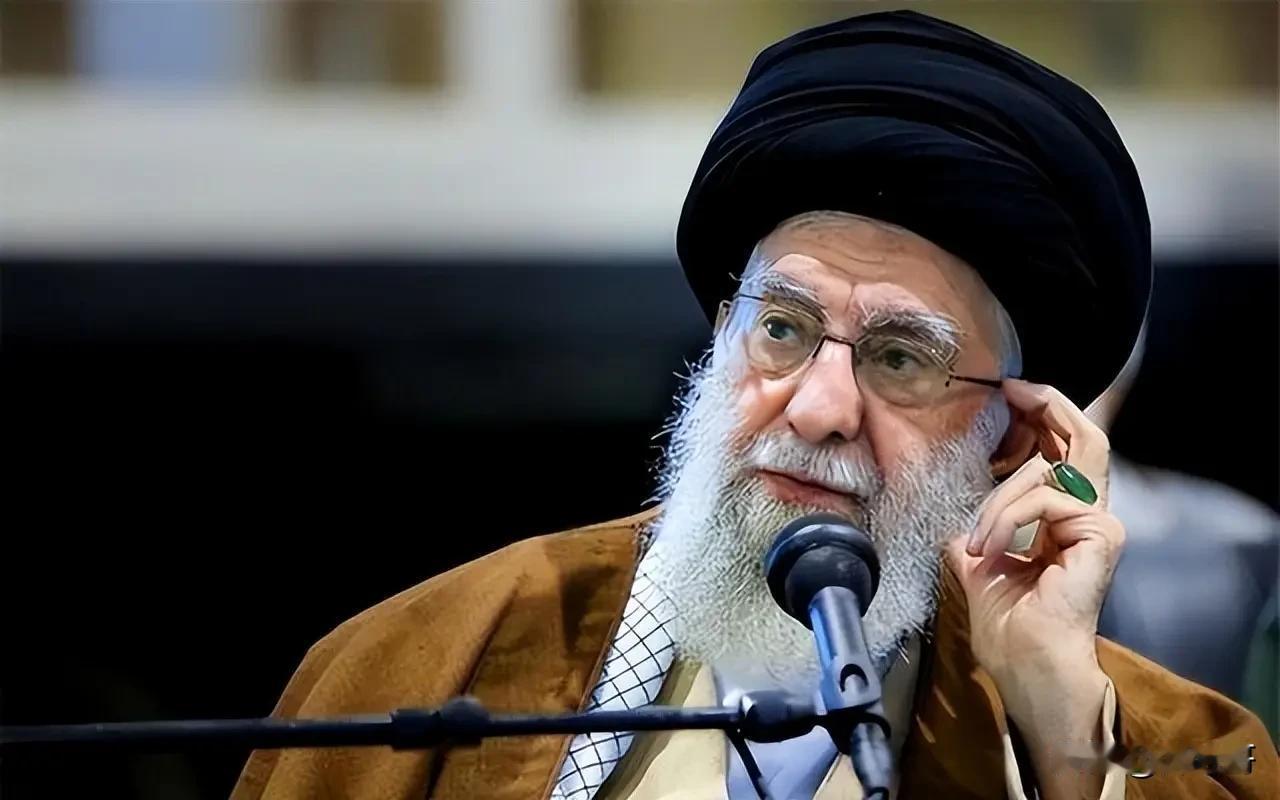 伊朗当年巴列维王朝时期，可以说靠着美国，在中东地区真没有沙特与以色列的位置，但是