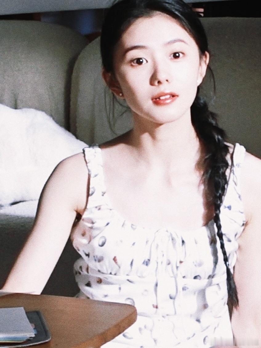 刘浩存不愧是谋女郎，永远不要怀疑张艺谋导演的眼光哦！ 