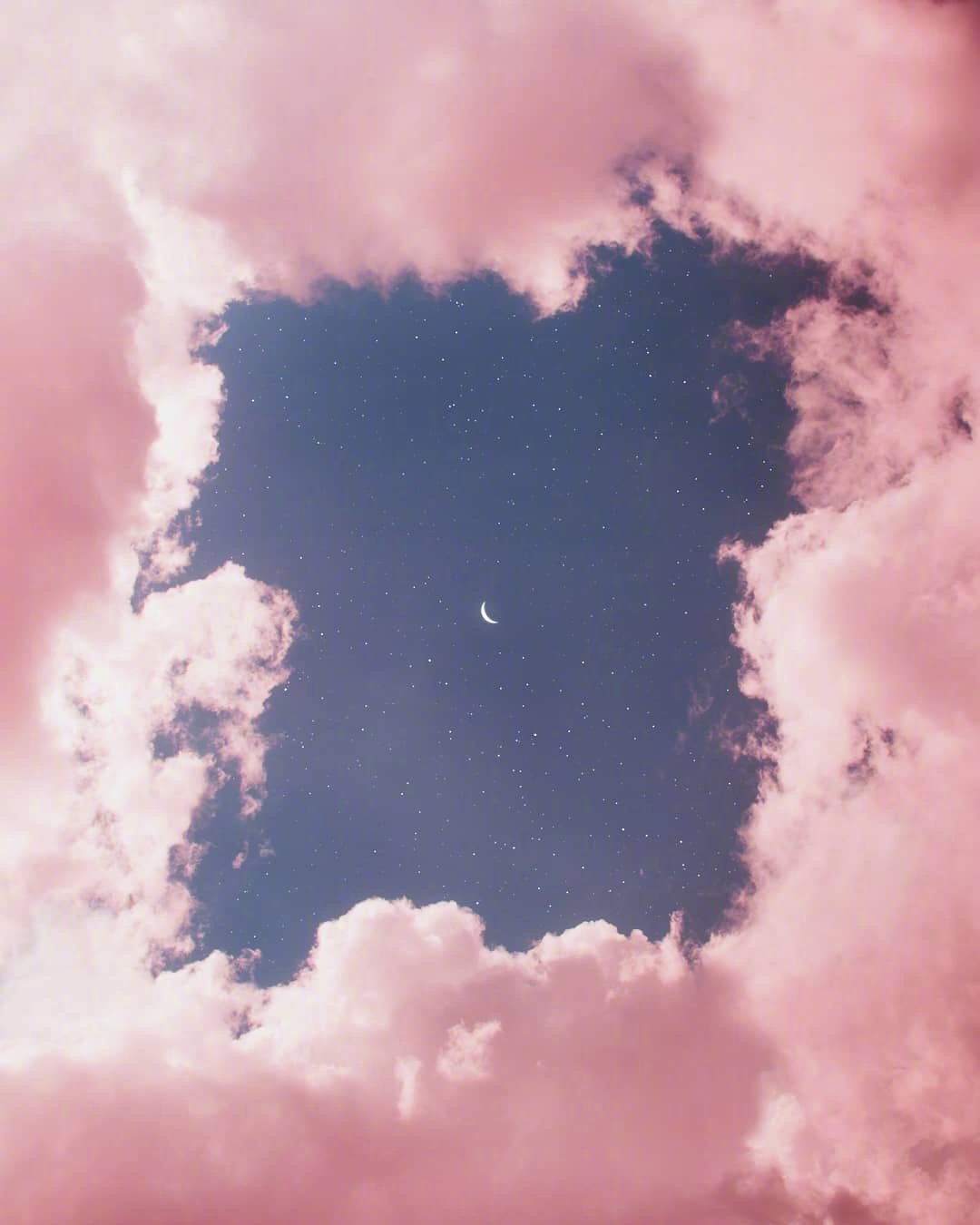 点赞后 会在八月结束前收获一个最想要的消息 💌 ​​​