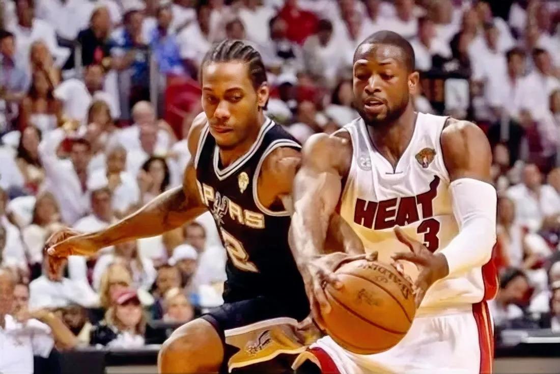 NBA历史上，没获得过MVP的球员，最出色的是以下这五位球员：

1、德维恩-韦