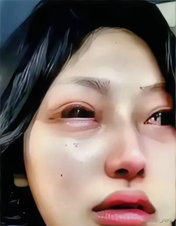 万万没想到，一切婚事都按约定落实，迎亲队伍到楼下，丈母娘临时加价，新郎当场直接放