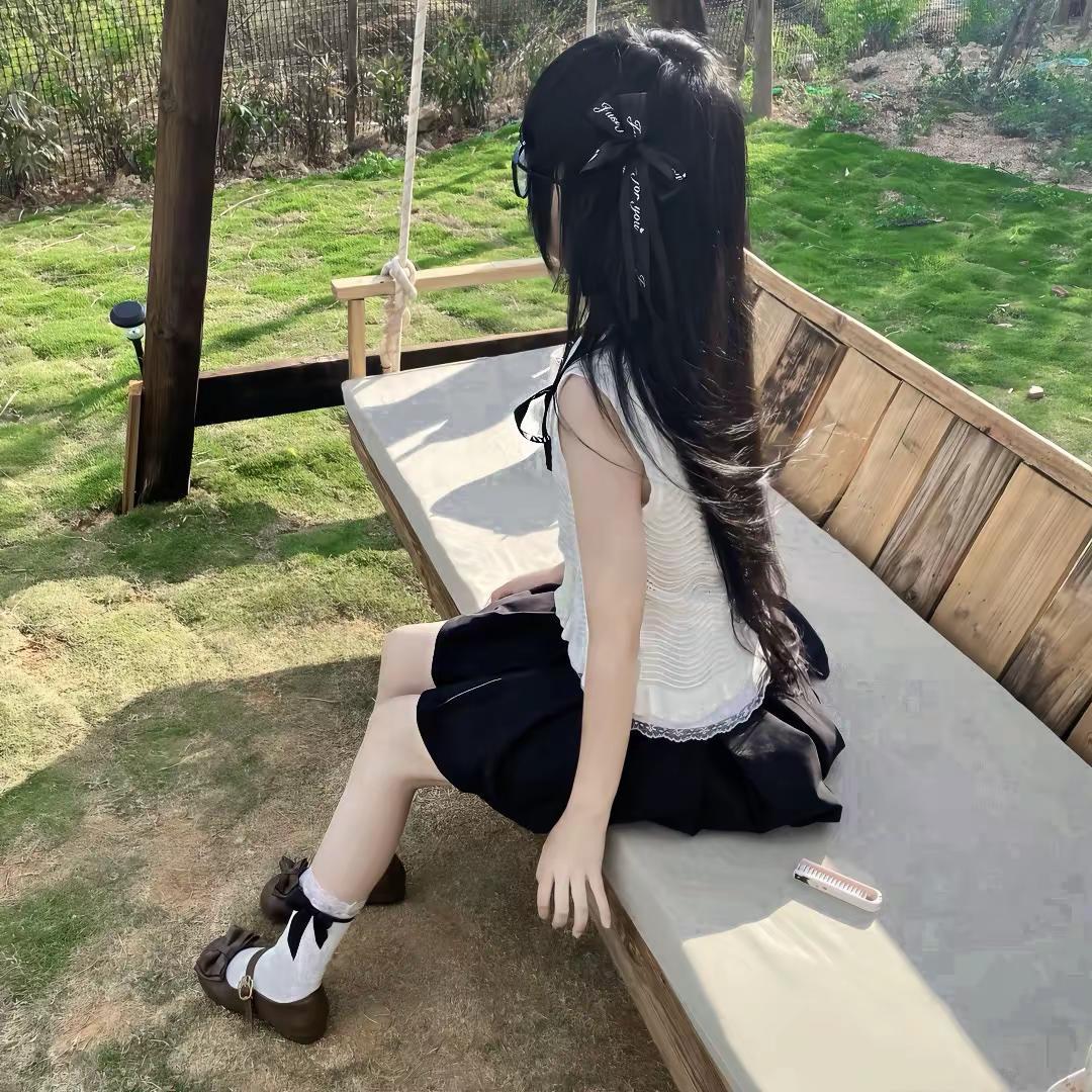 在你眼里我是否还如初见那般可爱
