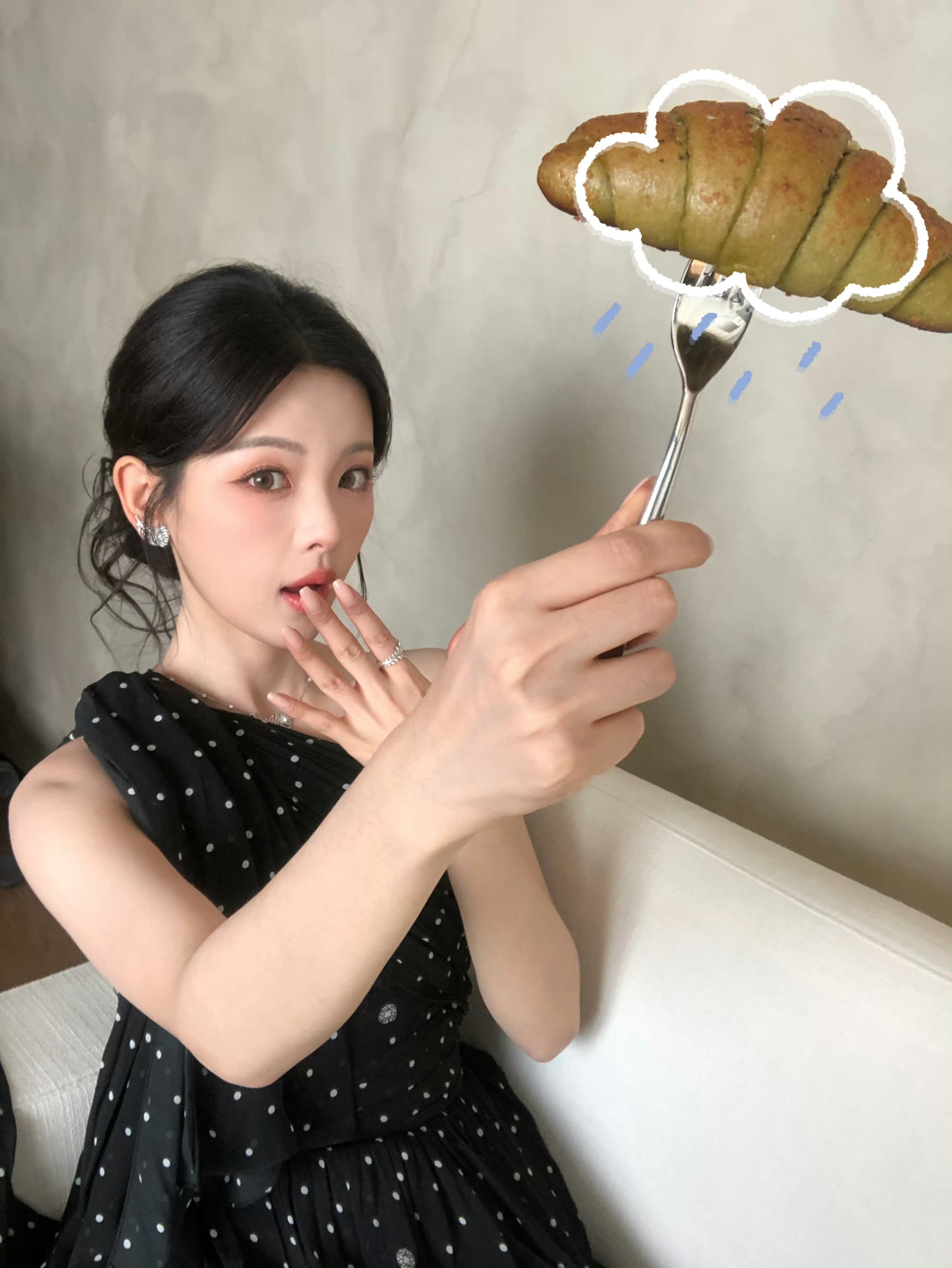 面包脑袋注意到的也只是杨超越的美貌[awsl] ​​​
