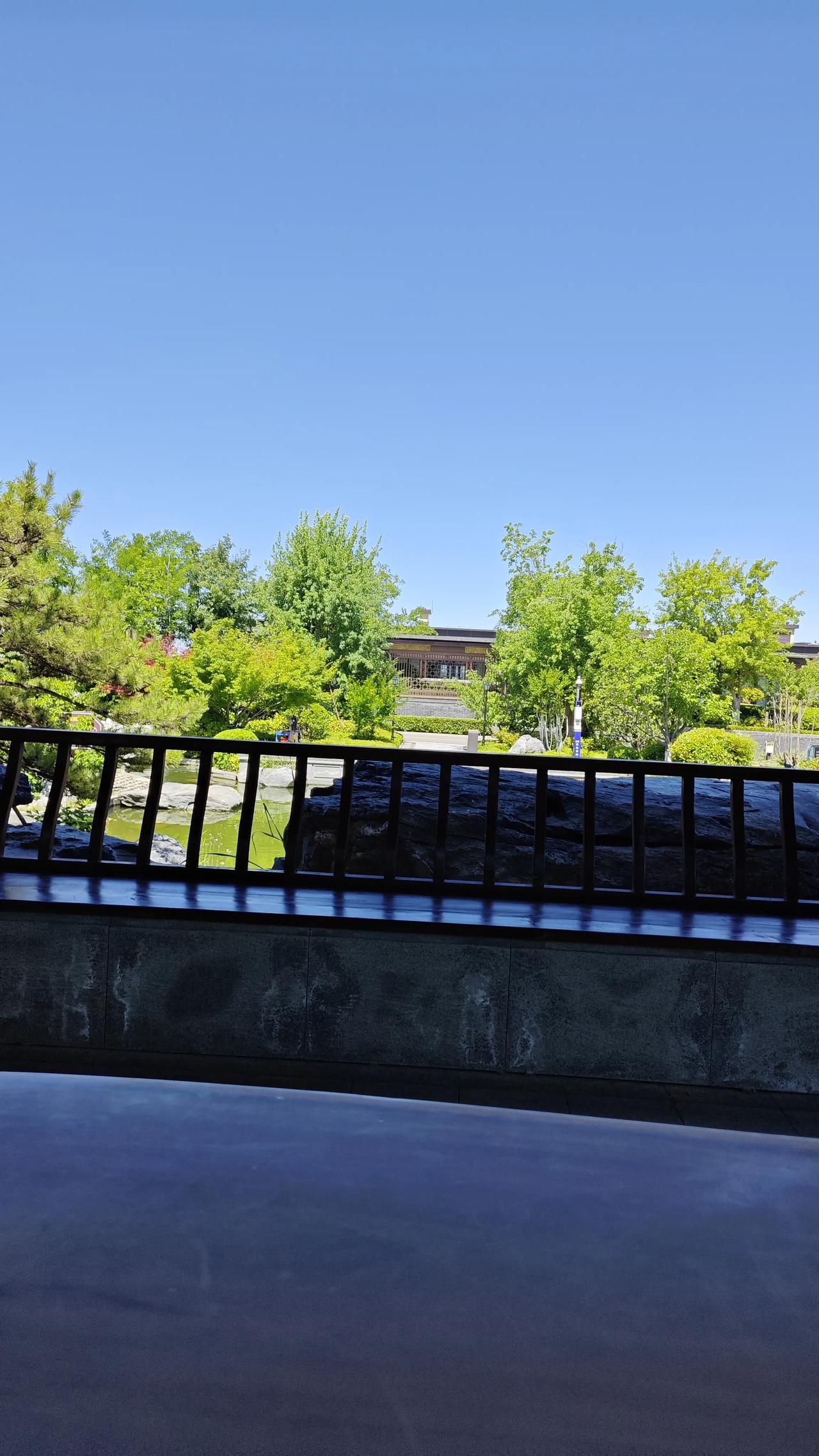 98岁老中医用一生告诉世人：大德必得其寿，真的不是迷信


我家楼下有位老中医，