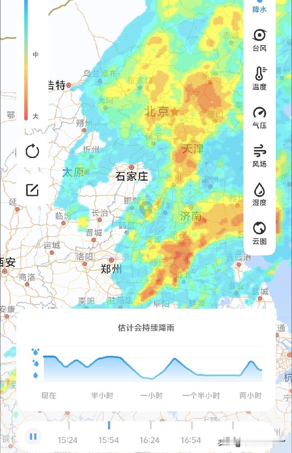 河北邯郸，从东到西，今天终于下大雨了，这是一场喜雨。
老百姓等了半月了，半月前玉