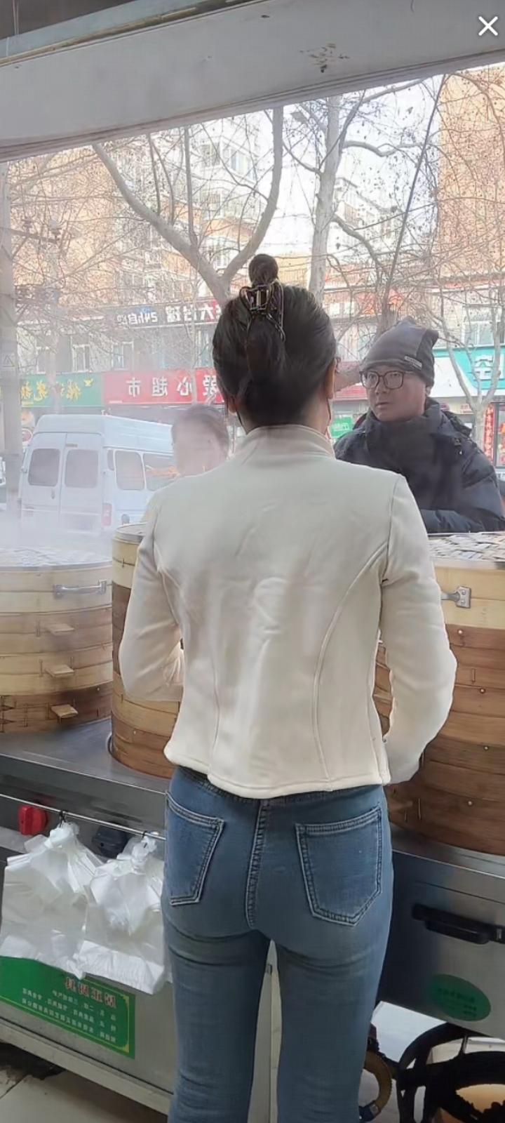 晒图笔记大赛不要总想着远方有多美好，而忽略了身边的幸福。身边的人，眼前的生活，当