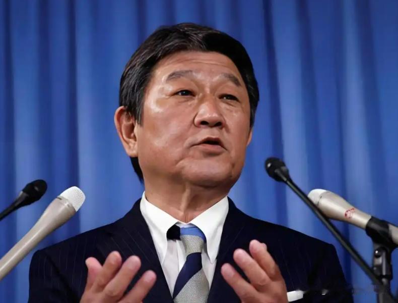 日媒终于意识到问题的严重性了！
 
8月11日，日本《产经新闻》把一个烫手山芋摆
