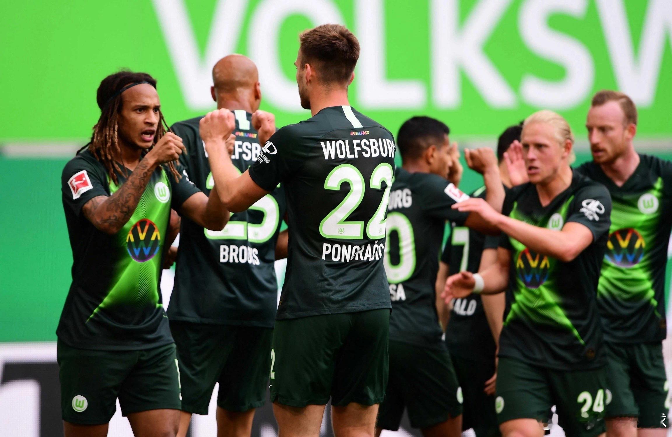 沃尔夫斯堡保级警报拉响，状态跌至谷底 这场德甲第29轮的对决，是一场典型的“保级