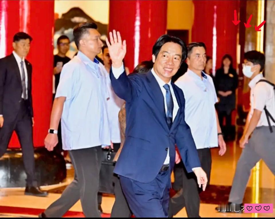 10月21日，赖清德这话简直颠倒黑白！把“九二共识”说成“接受侵略者条件”，这脑