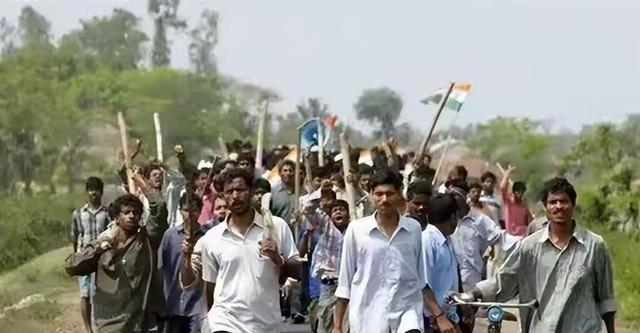 世界上最大的煤炭制尿素项目（世界上大部分尿素是天然气为原料），由中国企业替印度设