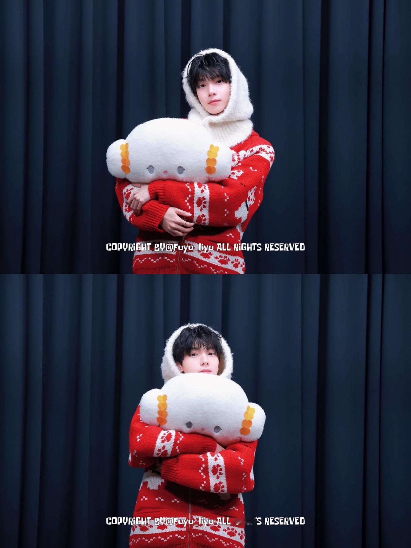 今日份崔立于圣诞造型签售饭拍&ins营业图🎄 