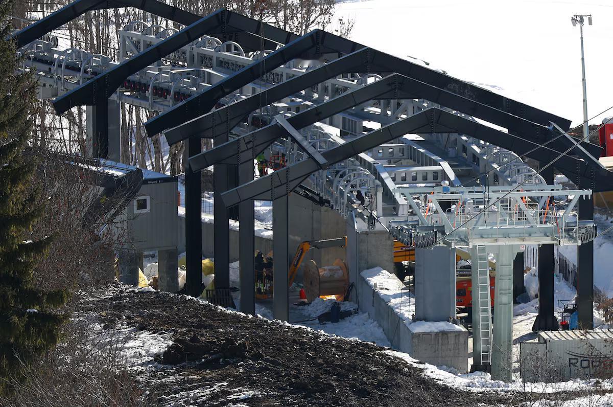 [To learn English]
While the Olympic slo