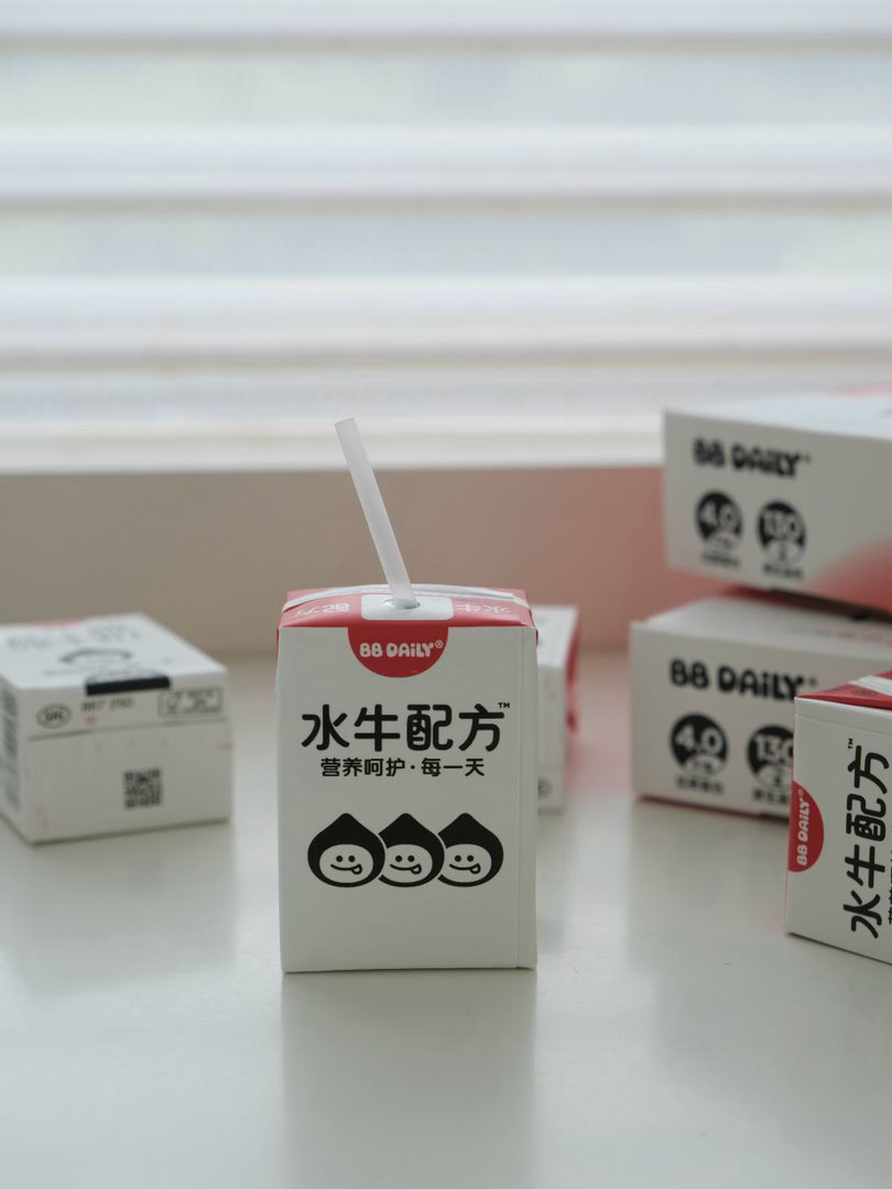 💛快团专属活动 ✔99元到手3箱9盒装水牛奶✔再送4盒水牛奶（3.6g蛋白款）