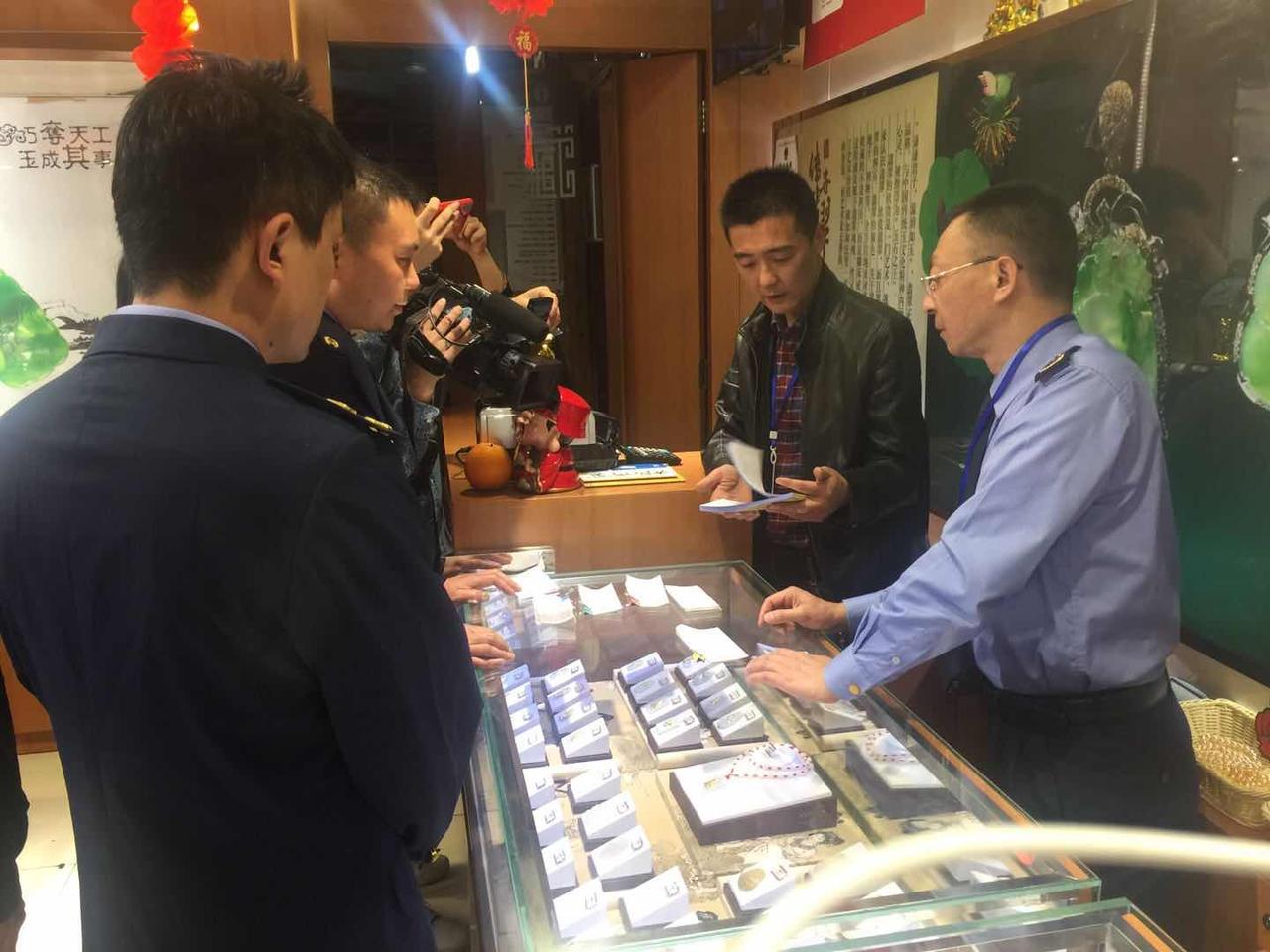 315晚会直击消费乱象，监管重拳出击，这些避坑指南一定要收好
 
2026年的3