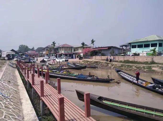 缅甸掸邦南部娘瑞镇茵莱湖地区何亚雅玛村彬伦区2姐弟，因分享国家政治贴文遭逮捕，至