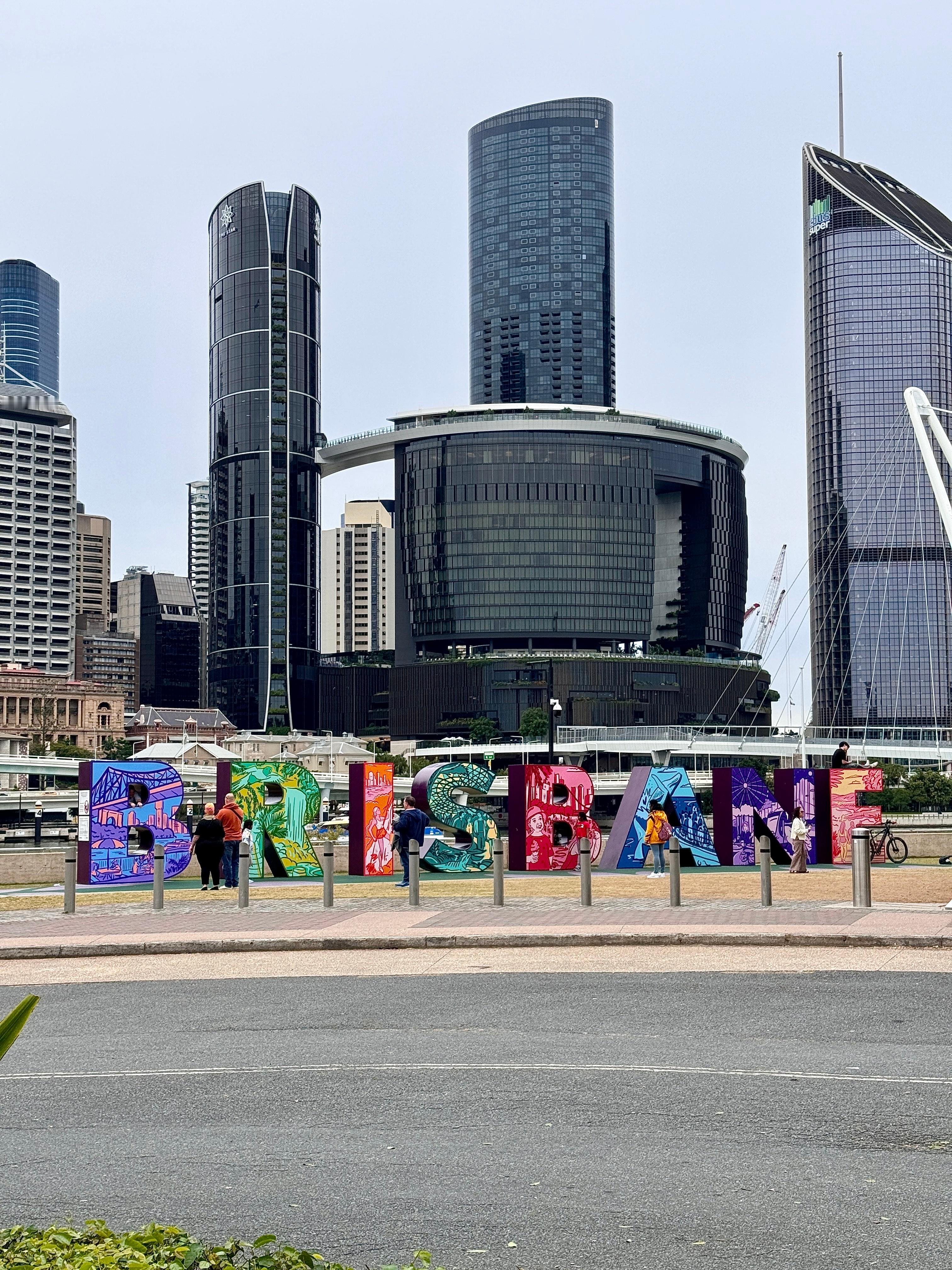 Here in Brisbane with Mommy🏖️又带妈咪出来wet嘻
