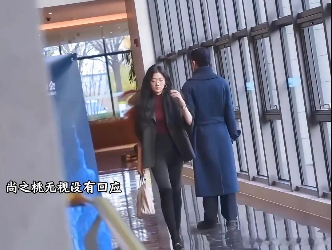 感觉早春爆不了，女主寡谈，身材不错，男主没有性张力，身材虐，背影没眼看，看扑 滤
