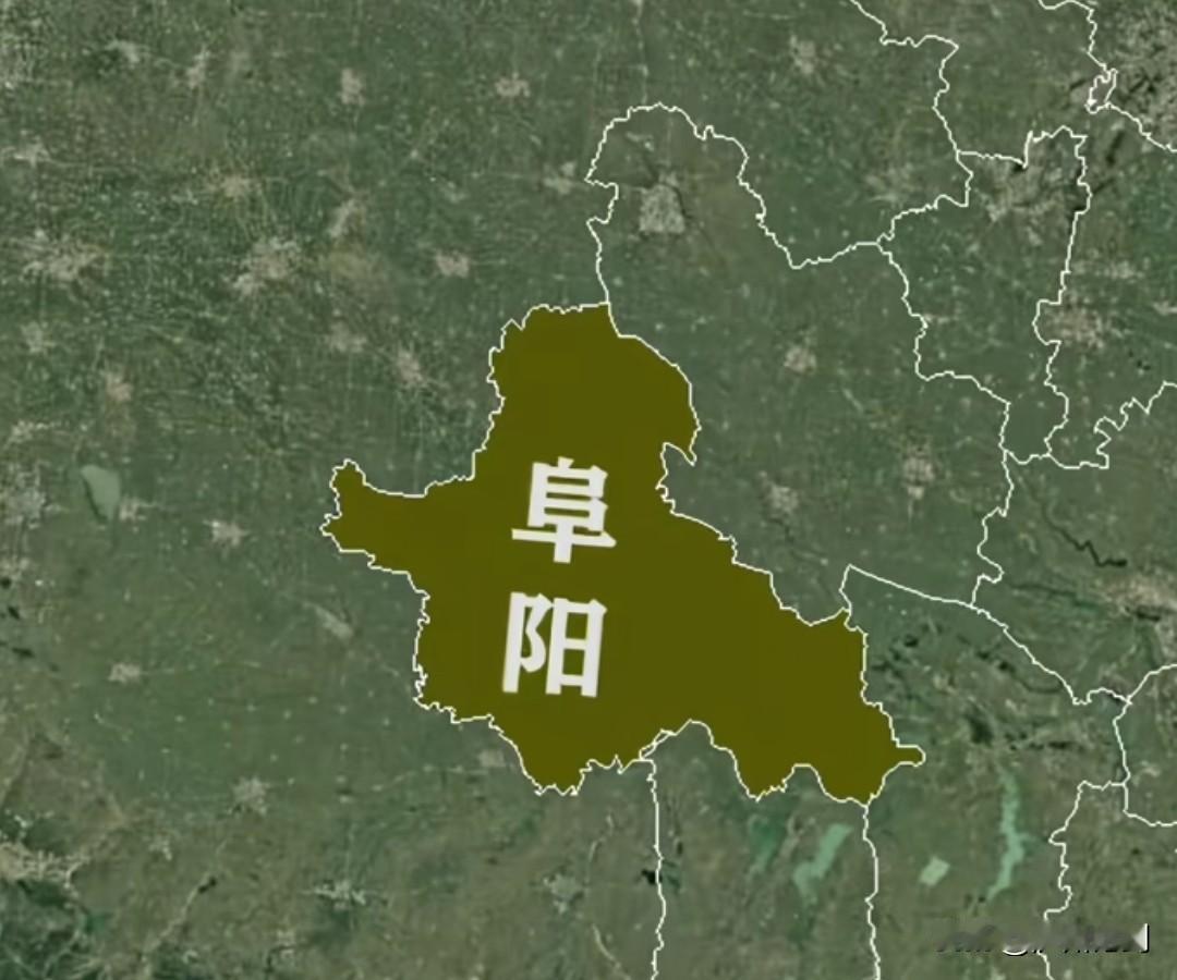 阜阳人口困局。

阜阳无法扭转净流出状态。阜阳“七普”数据820万人，2024年