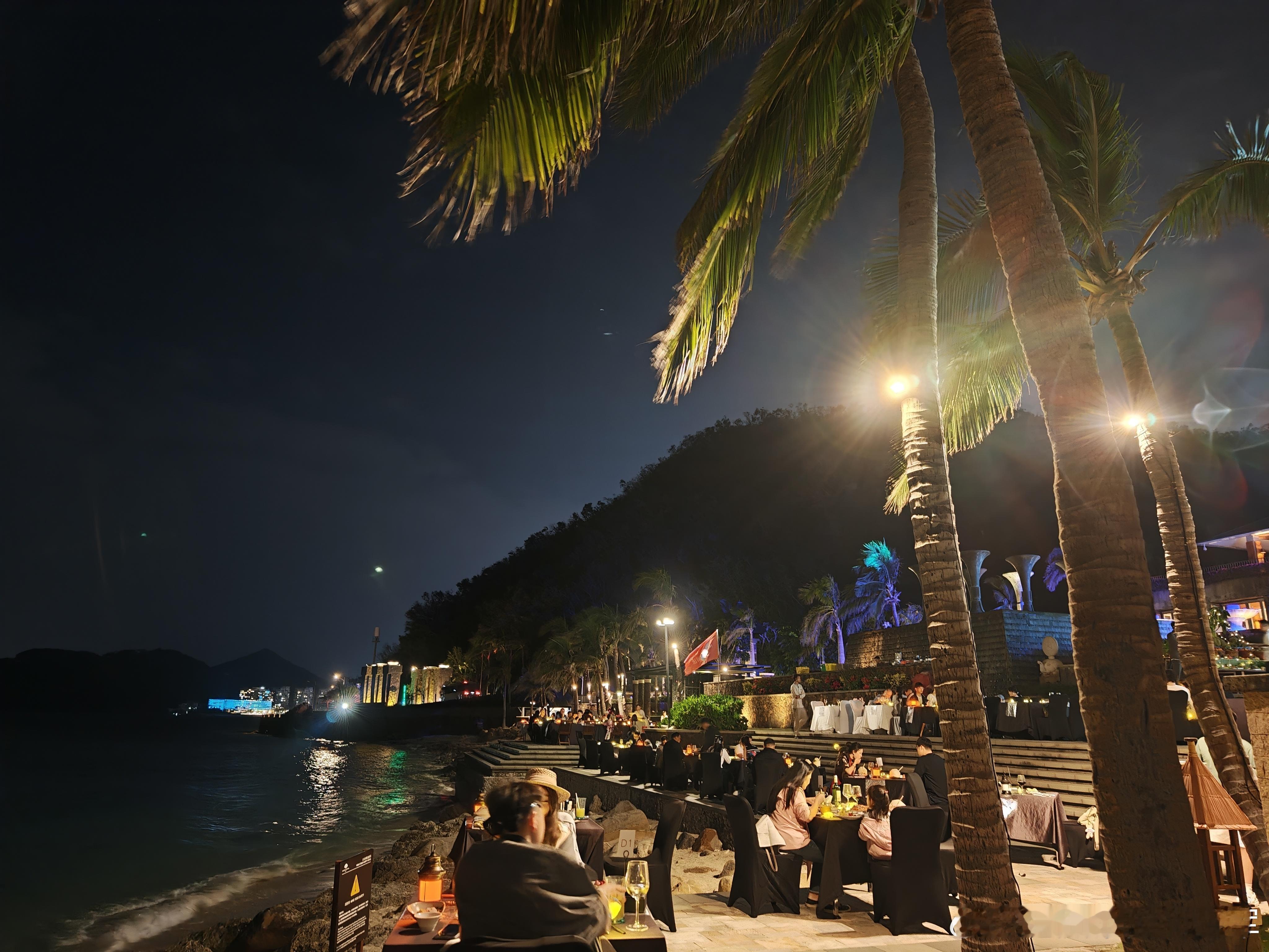 新年快乐在三亚大家新年快乐，万事如意 三亚