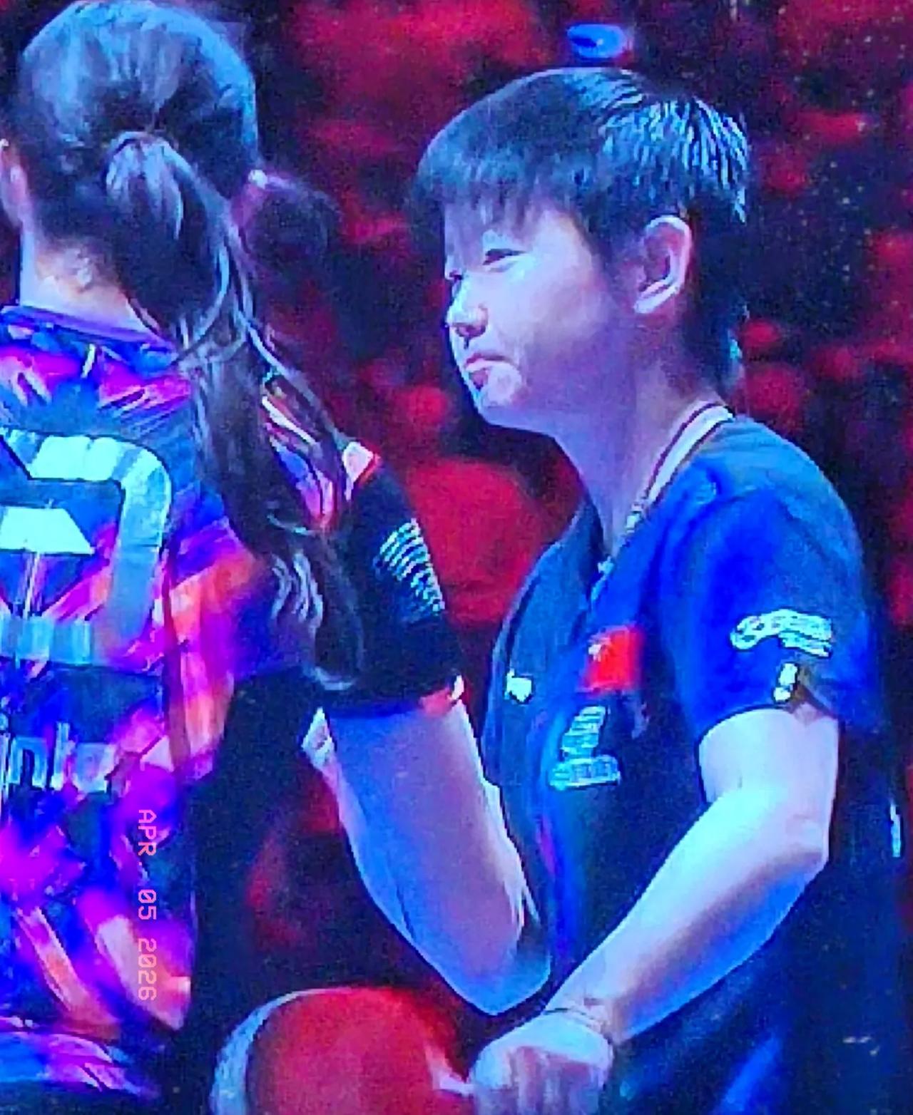 孙颖莎4-0横扫温特，连续3年闯入澳门世界杯女单决赛！
第4局，孙颖莎毫不松懈，