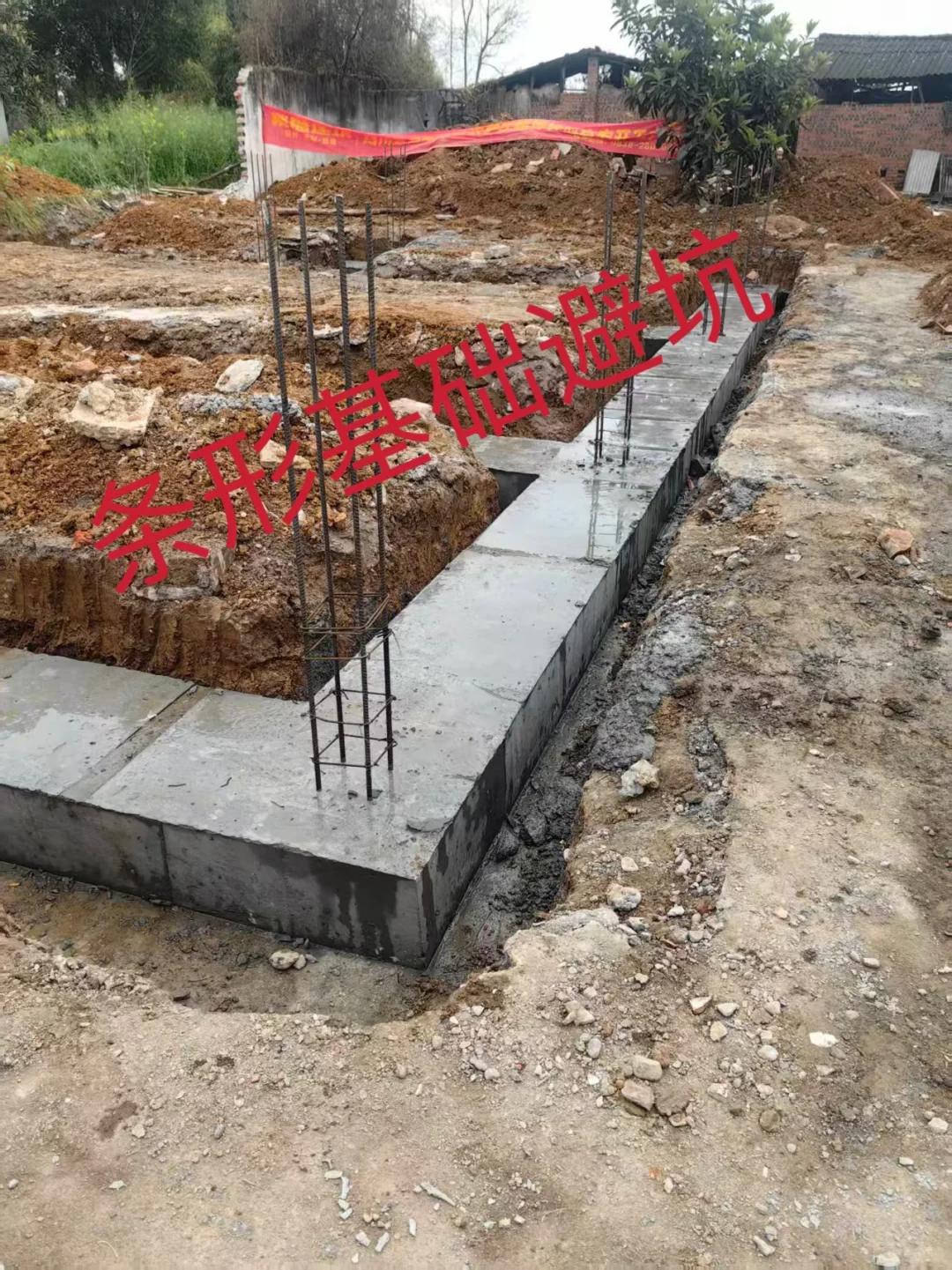 没有图纸，包工头就会随心所欲[发怒][发怒]
尤其是绑扎钢筋，
怎么方便就怎么来