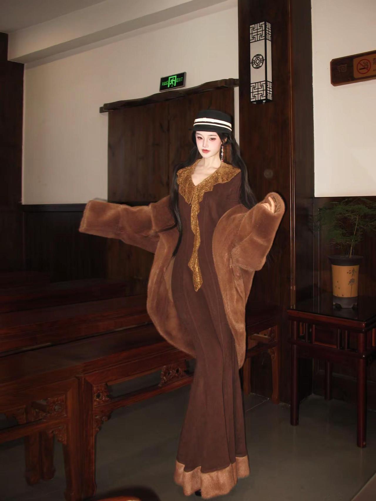 桃花树下数百弦